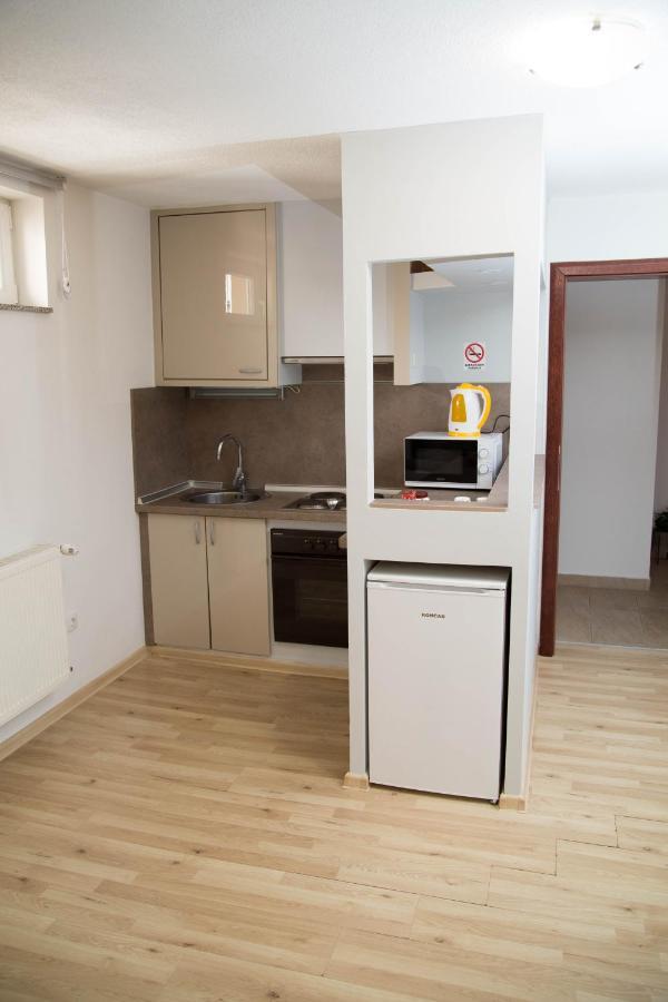 Apartmani Baotic Zupanja Ngoại thất bức ảnh